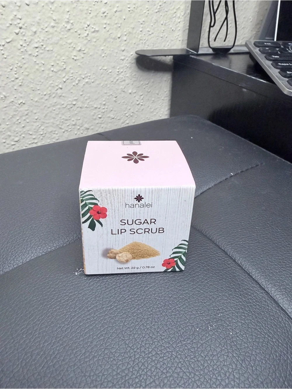 Hanalei Sugar Lip Scrub - Natural Brown
